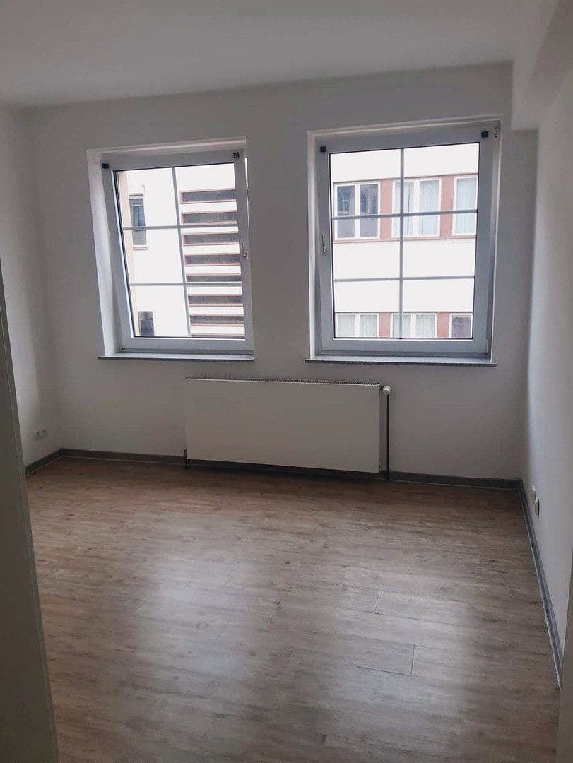 Prenájom bytu 4-izbový 100 m², Hagen, Severné Porýnie - Westfálsko Prenájom bytu 4-izbový 100 m², Hagen, Severné Porýnie - Westfálsko