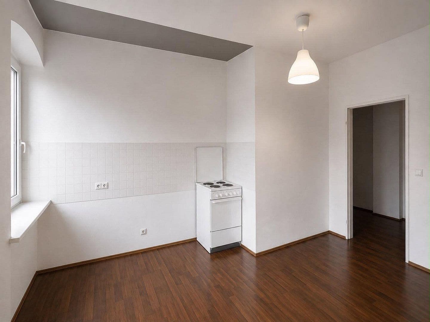 Prenájom bytu 1-izbový 48 m², Bismarkstrasse 13, Berlin, Berlín Prenájom bytu 1-izbový 48 m², Bismarkstrasse 13, Berlin, Berlín