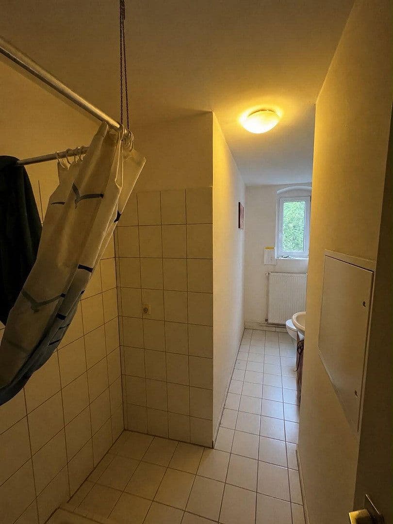 Prenájom bytu 1-izbový 48 m², Bismarkstrasse 13, Berlin, Berlín Prenájom bytu 1-izbový 48 m², Bismarkstrasse 13, Berlin, Berlín