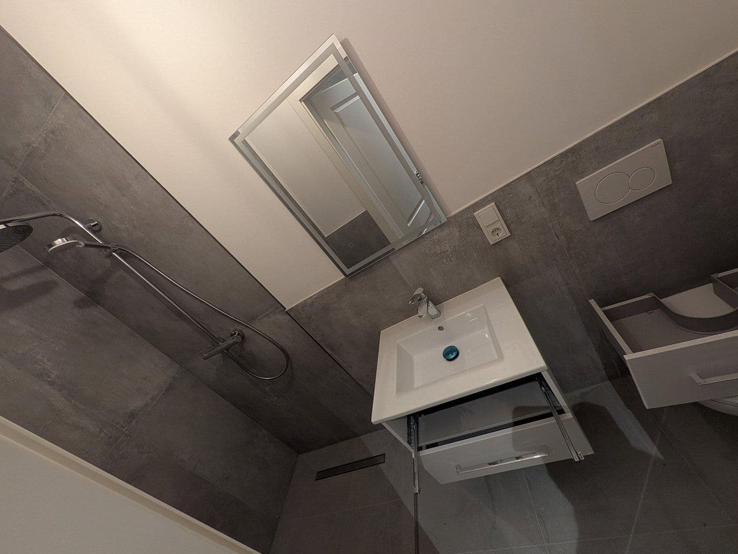 Prenájom bytu 5-izbový 133 m², Kirchstraße 6, Rüdesheim am Rhein, Hesensko Prenájom bytu 5-izbový 133 m², Kirchstraße 6, Rüdesheim am Rhein, Hesensko