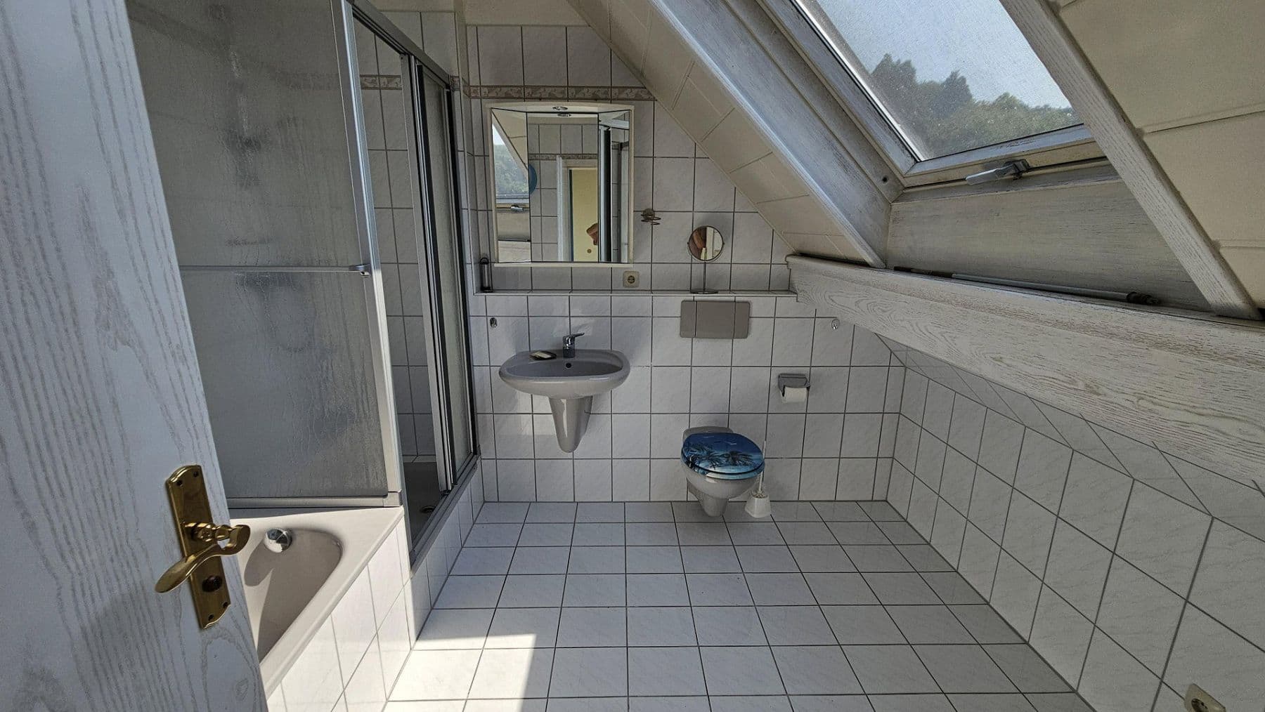Predaj bytu 2-izbový 90 m², Baden-Baden, Bádensko-Wurttembersko Predaj bytu 2-izbový 90 m², Baden-Baden, Bádensko-Wurttembersko
