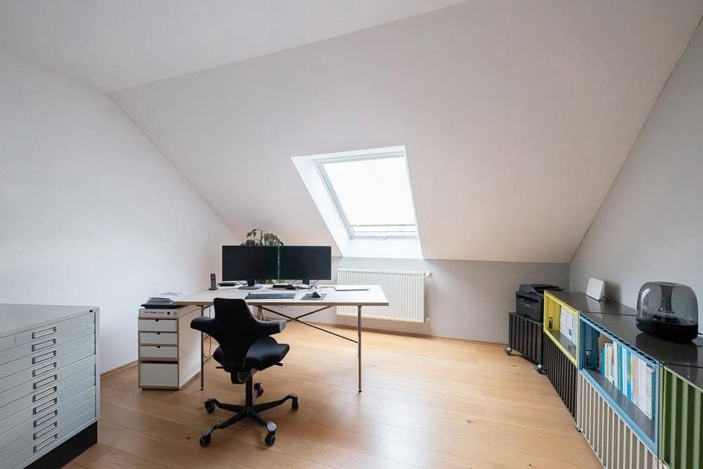 Predaj bytu 3-izbový 89 m², Frankfurt am Main, Hesensko Predaj bytu 3-izbový 89 m², Frankfurt am Main, Hesensko