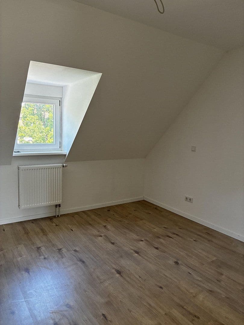 Prenájom bytu 3-izbový 60 m², Blocksbergstraße 83, Pirmasens, Porýnie-Falcko Prenájom bytu 3-izbový 60 m², Blocksbergstraße 83, Pirmasens, Porýnie-Falcko