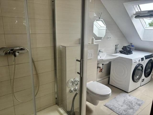 Prenájom bytu 3-izbový 58 m², Mannheim, Bádensko-Wurttembersko Prenájom bytu 3-izbový 58 m², Mannheim, Bádensko-Wurttembersko