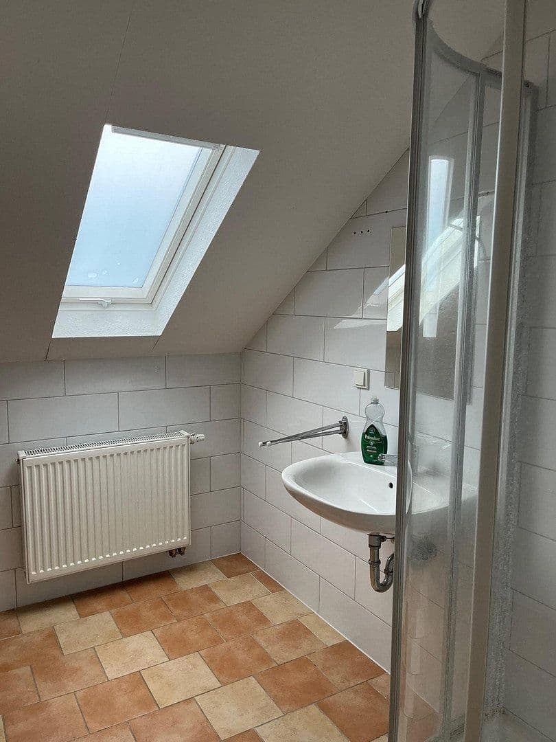Prenájom bytu 2-izbový 49 m², Ludwigshafen, Porýnie-Falcko Prenájom bytu 2-izbový 49 m², Ludwigshafen, Porýnie-Falcko