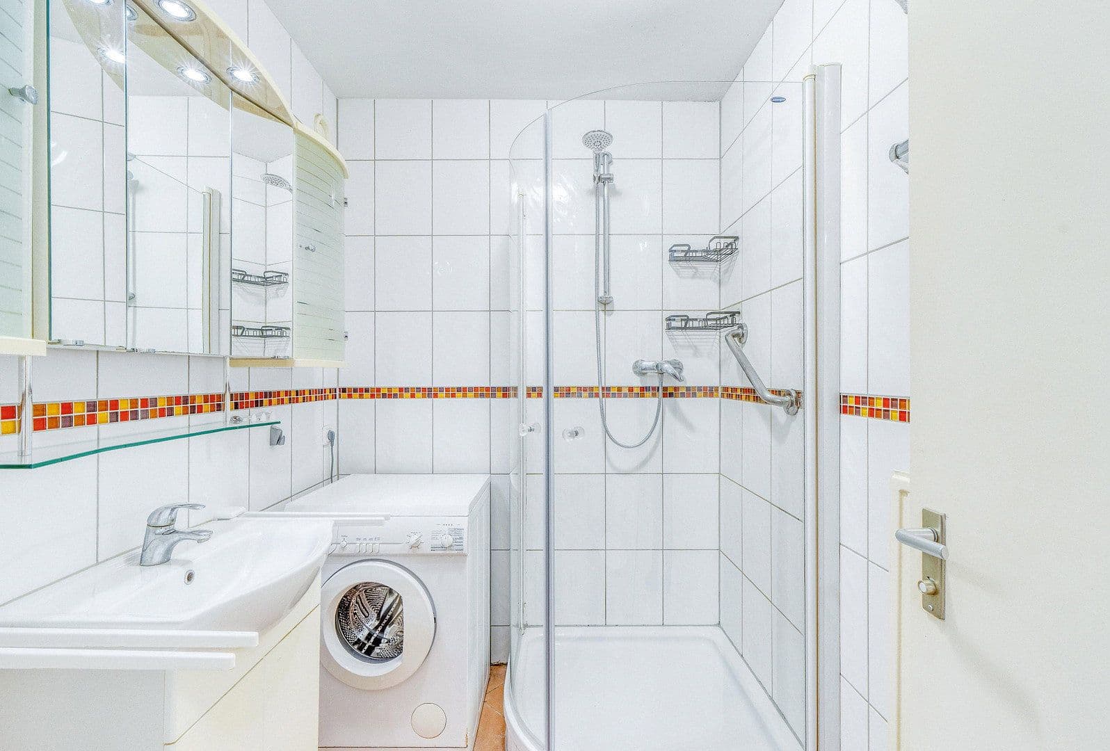Predaj bytu 2-izbový 68 m², Angerburger Allee, Berlin, Berlín Predaj bytu 2-izbový 68 m², Angerburger Allee, Berlin, Berlín
