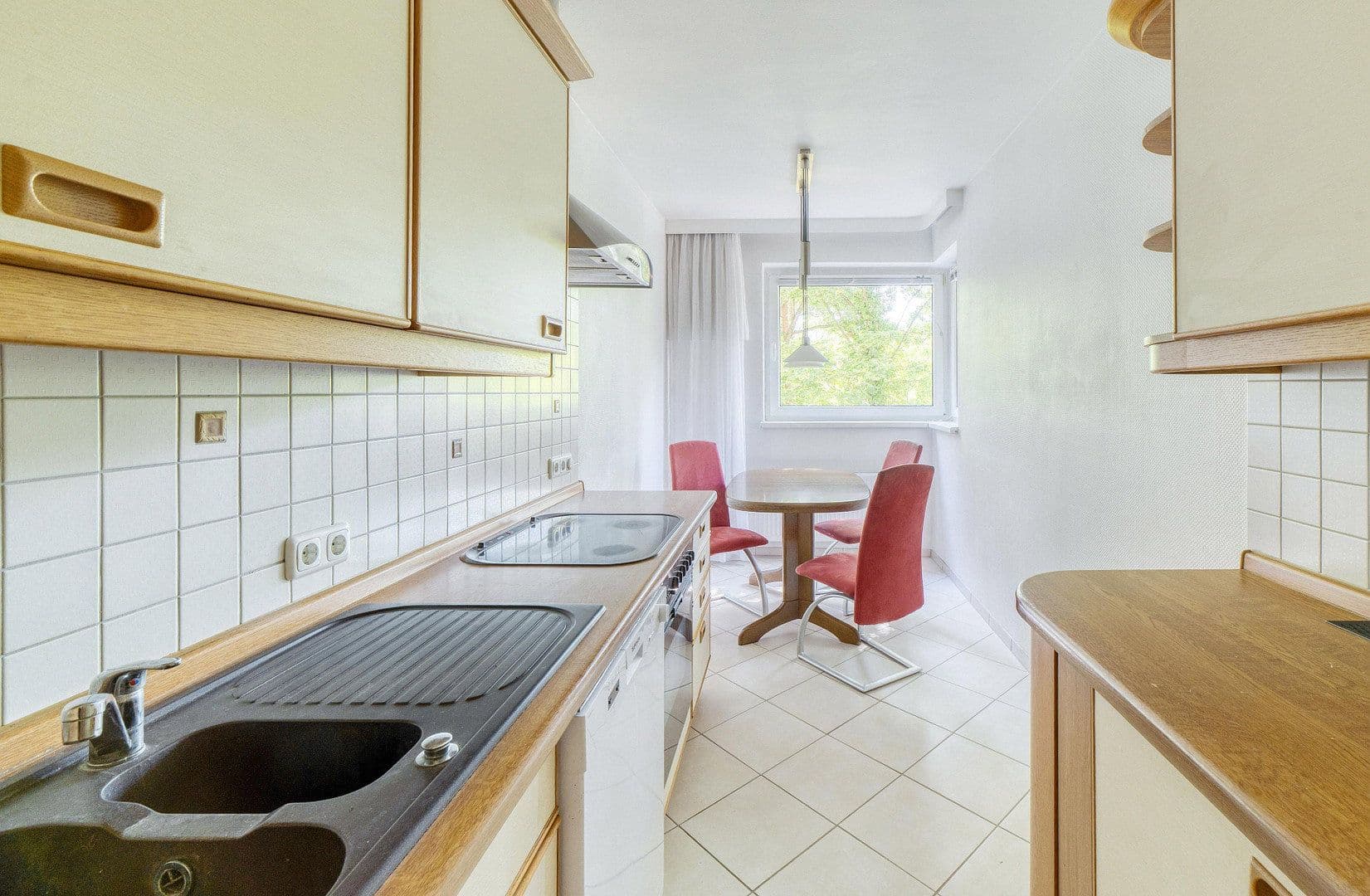 Predaj bytu 2-izbový 68 m², Angerburger Allee, Berlin, Berlín Predaj bytu 2-izbový 68 m², Angerburger Allee, Berlin, Berlín