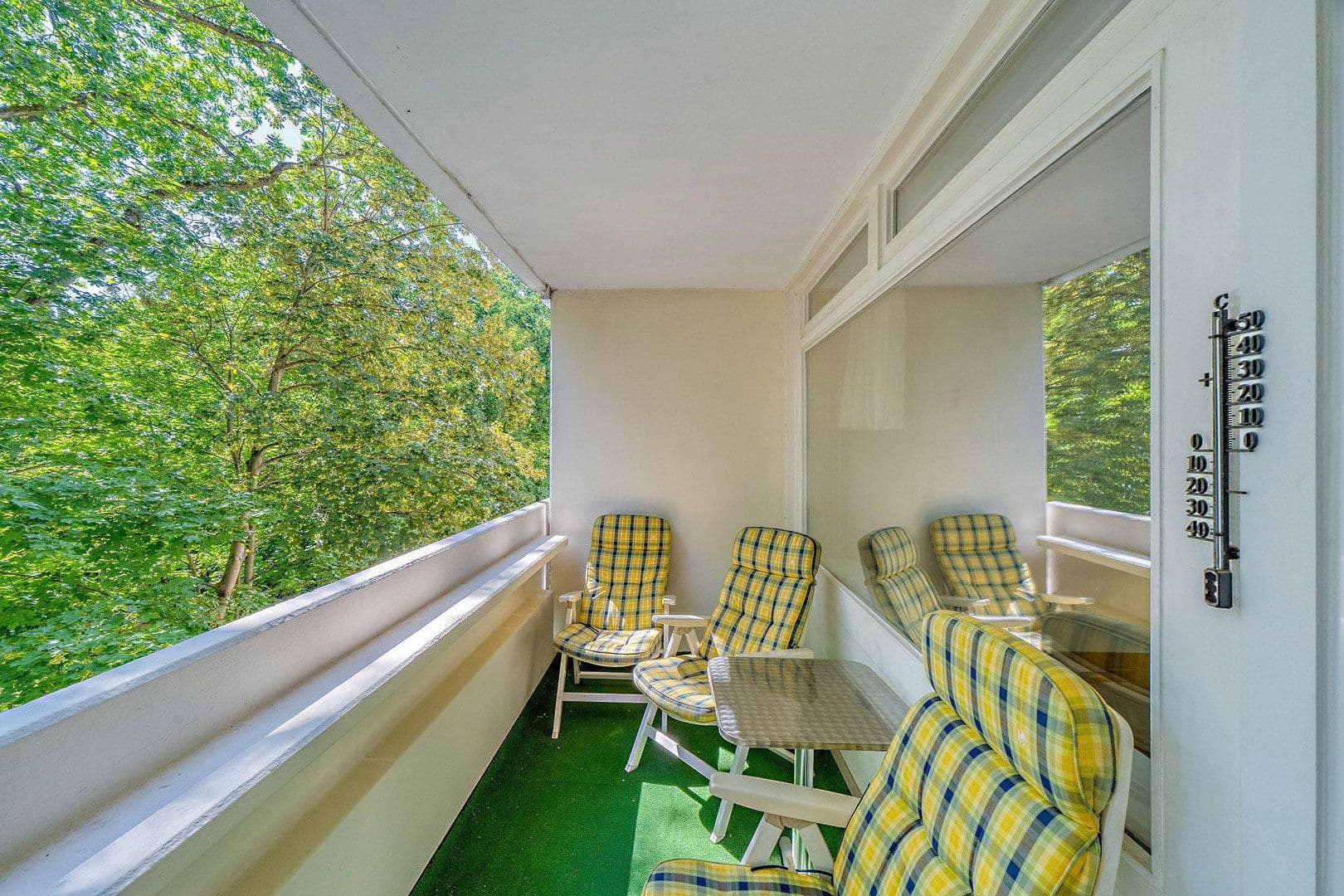 Predaj bytu 2-izbový 68 m², Angerburger Allee, Berlin, Berlín Predaj bytu 2-izbový 68 m², Angerburger Allee, Berlin, Berlín