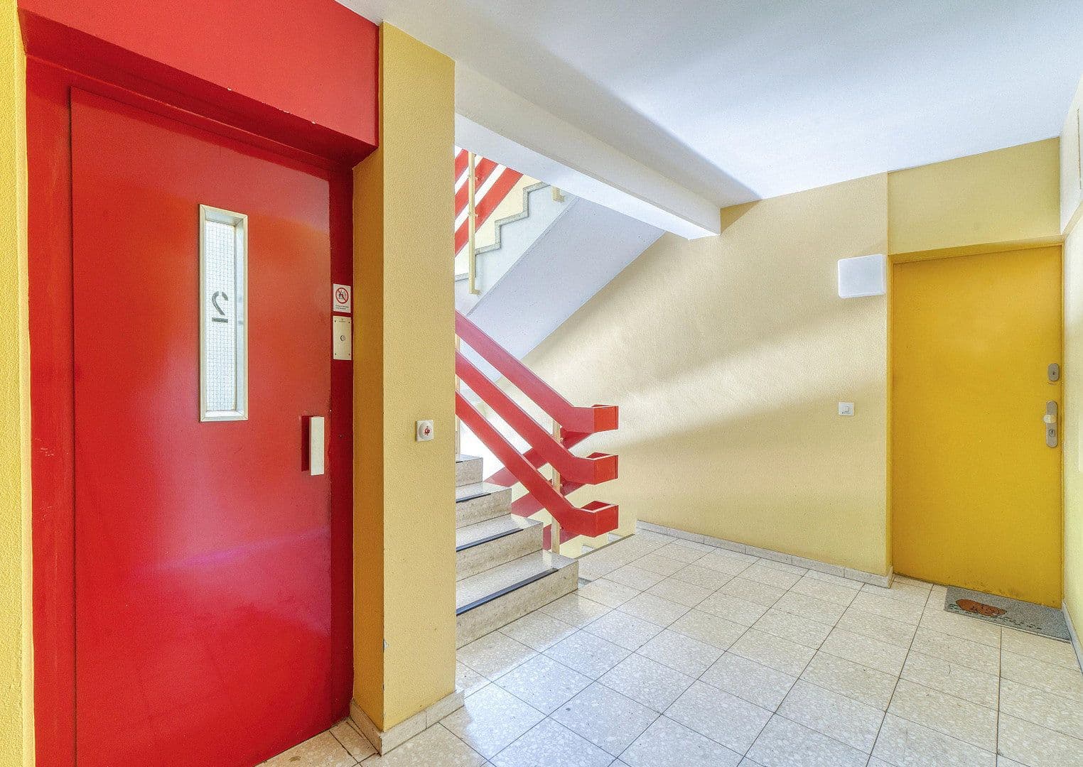 Predaj bytu 2-izbový 68 m², Angerburger Allee, Berlin, Berlín Predaj bytu 2-izbový 68 m², Angerburger Allee, Berlin, Berlín
