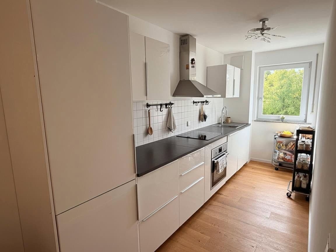 Predaj bytu 4-izbový 96 m², München, Bavorsko Predaj bytu 4-izbový 96 m², München, Bavorsko