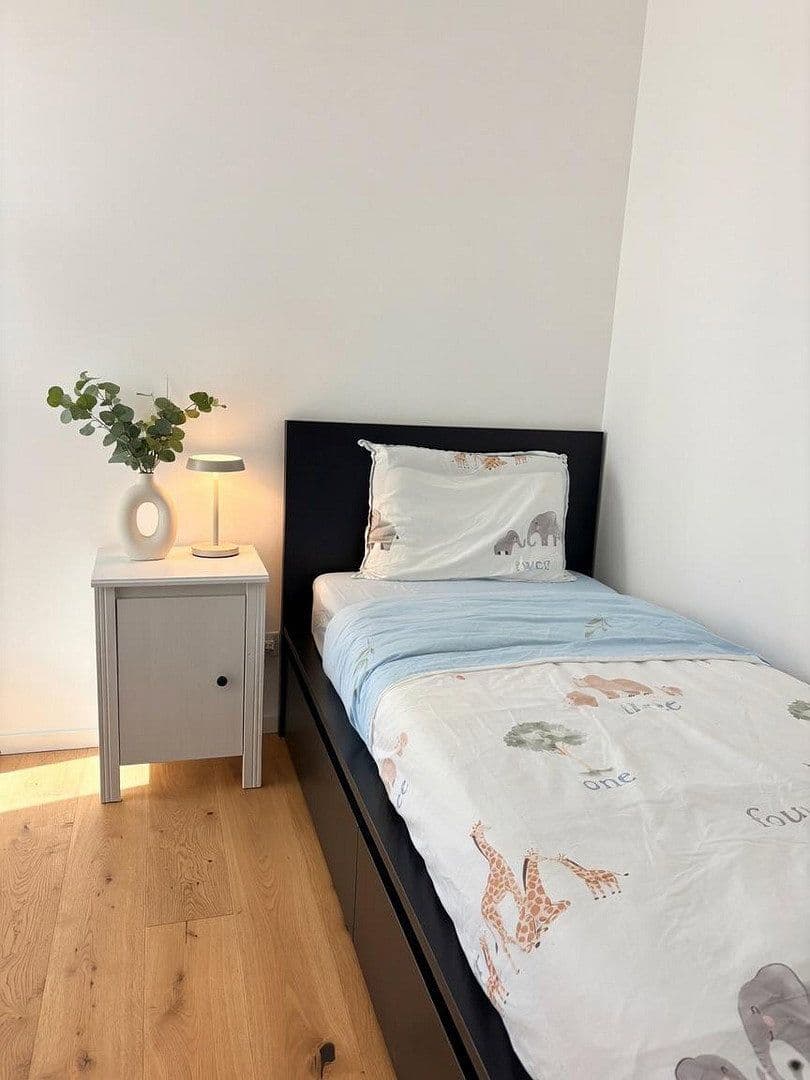 Predaj bytu 4-izbový 96 m², München, Bavorsko Predaj bytu 4-izbový 96 m², München, Bavorsko