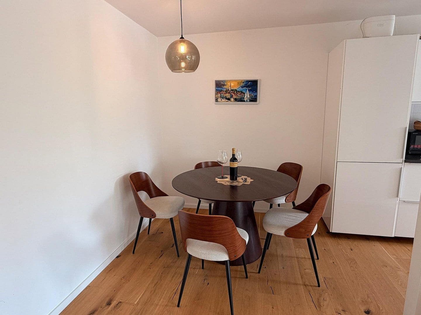 Predaj bytu 4-izbový 96 m², München, Bavorsko Predaj bytu 4-izbový 96 m², München, Bavorsko