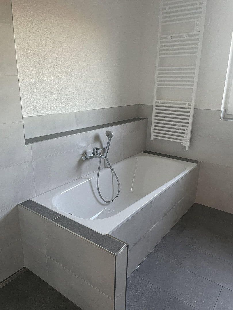 Prenájom bytu 3-izbový 83 m², Eichendorffstr.3, Rottenacker, Bádensko-Wurttembersko Prenájom bytu 3-izbový 83 m², Eichendorffstr.3, Rottenacker, Bádensko-Wurttembersko