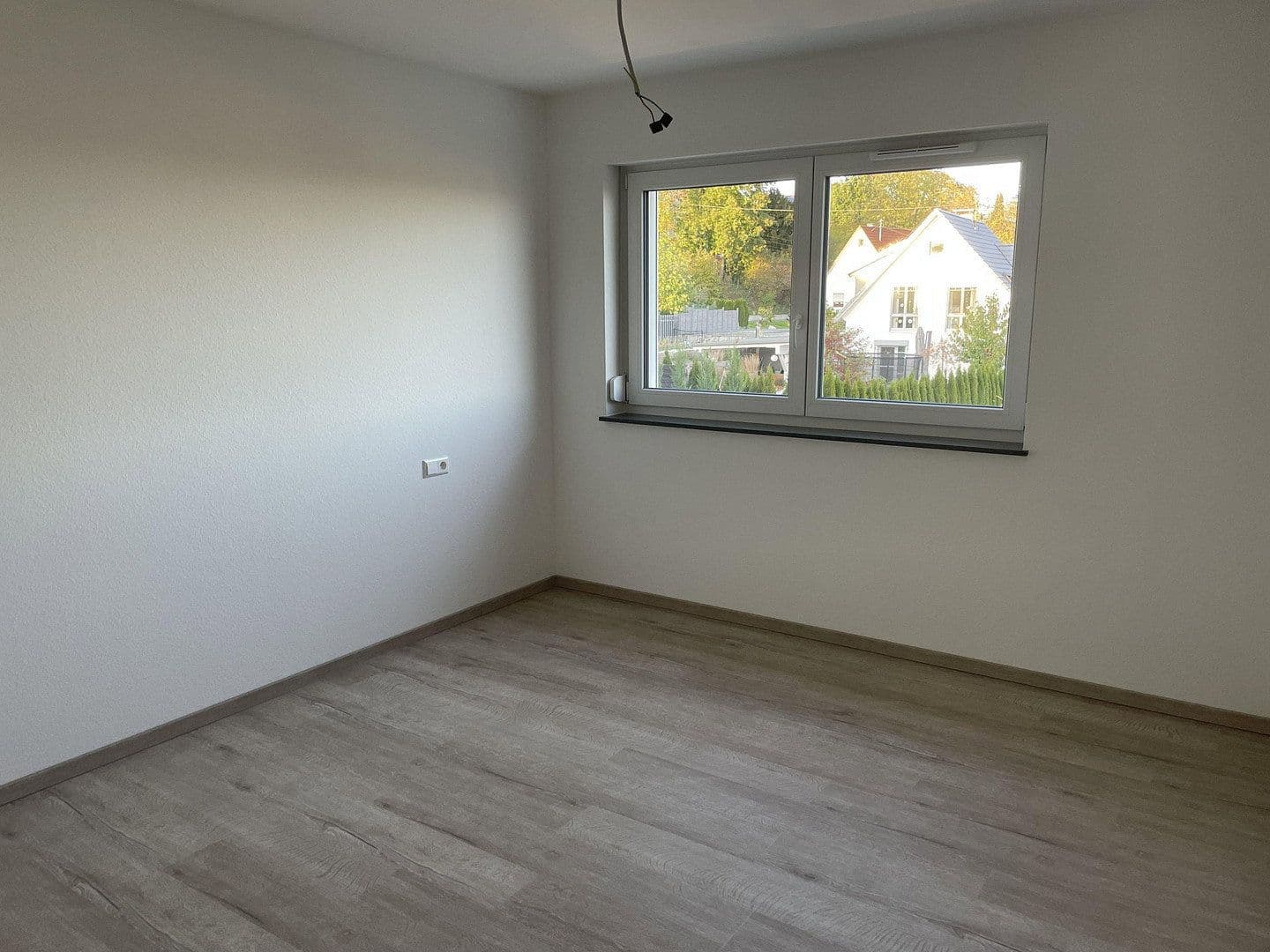 Prenájom bytu 3-izbový 83 m², Eichendorffstr.3, Rottenacker, Bádensko-Wurttembersko Prenájom bytu 3-izbový 83 m², Eichendorffstr.3, Rottenacker, Bádensko-Wurttembersko