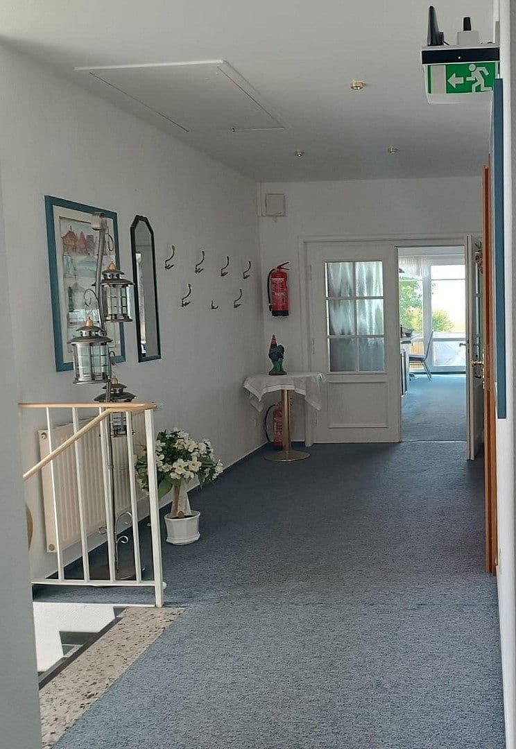 Predaj domu 140 m², pozemok 8.907 m², Hooger Fähre 6, Pellworm, Šlezvicko-Holštajnsko Predaj domu 140 m², pozemok 8.907 m², Hooger Fähre 6, Pellworm, Šlezvicko-Holštajnsko