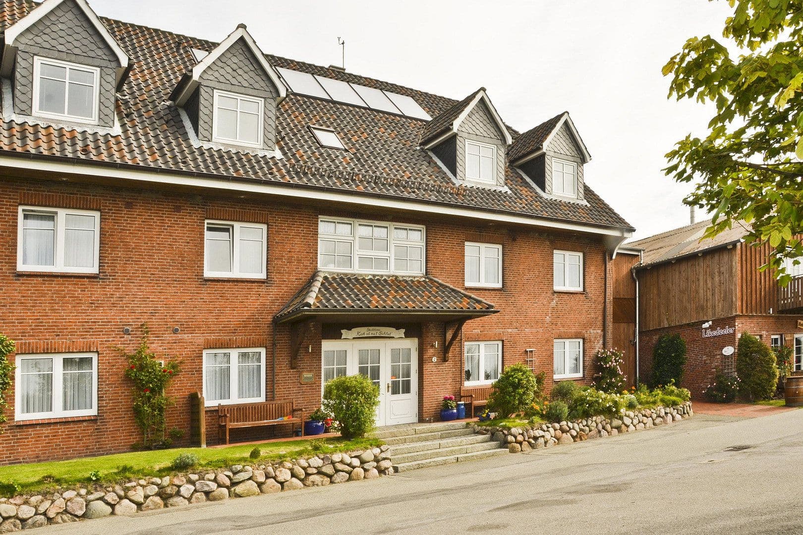 Predaj domu 140 m², pozemok 8.907 m², Hooger Fähre 6, Pellworm, Šlezvicko-Holštajnsko Predaj domu 140 m², pozemok 8.907 m², Hooger Fähre 6, Pellworm, Šlezvicko-Holštajnsko