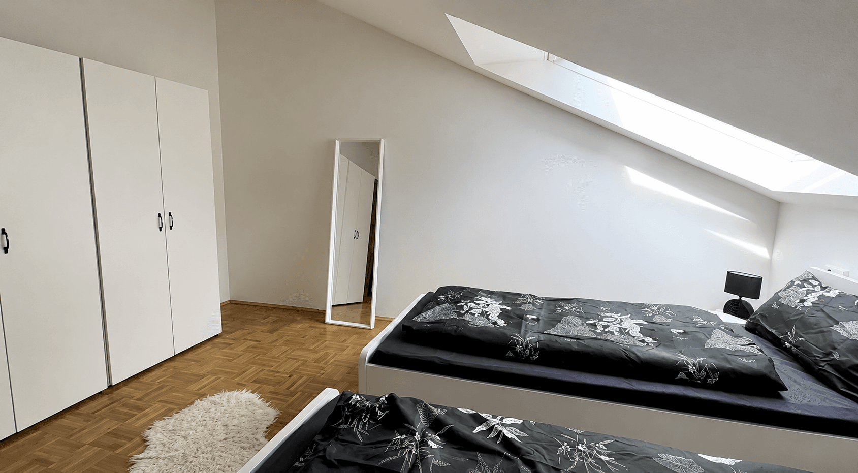 Prenájom bytu 2-izbový 62 m², Herrenberg, Bádensko-Wurttembersko Prenájom bytu 2-izbový 62 m², Herrenberg, Bádensko-Wurttembersko