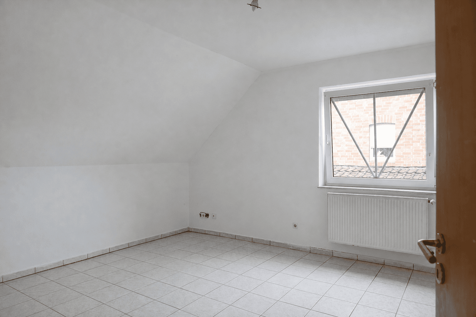Predaj domu 125 m², pozemok 430 m², Rheiner Straße 99, Ibbenbüren, Severné Porýnie - Westfálsko Predaj domu 125 m², pozemok 430 m², Rheiner Straße 99, Ibbenbüren, Severné Porýnie - Westfálsko