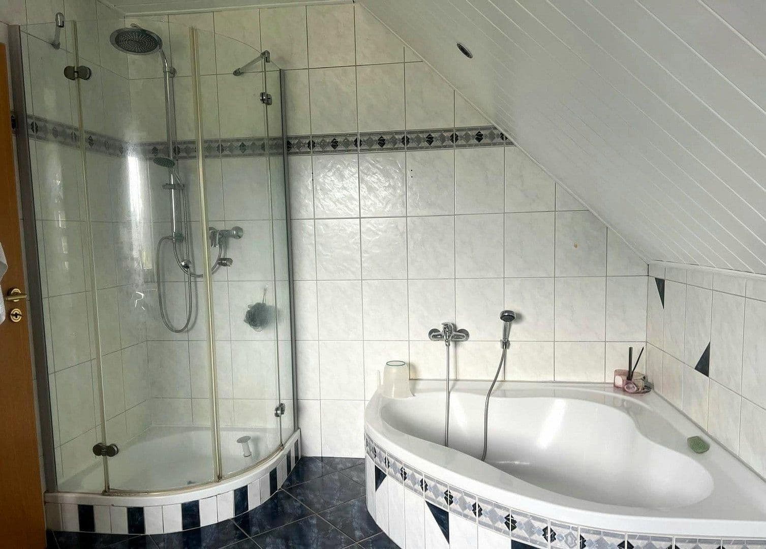 Predaj domu 125 m², pozemok 430 m², Rheiner Straße 99, Ibbenbüren, Severné Porýnie - Westfálsko Predaj domu 125 m², pozemok 430 m², Rheiner Straße 99, Ibbenbüren, Severné Porýnie - Westfálsko