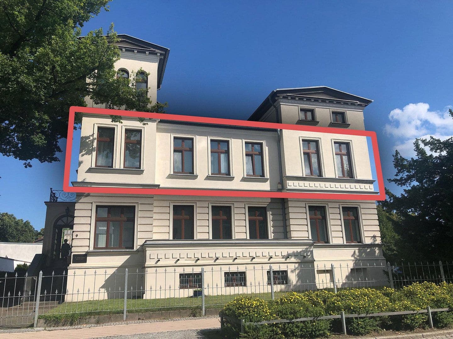 Prenájom bytu 5-izbový 157 m², Güstrower Str. 9, Waren (Müritz), Meklenbursko-Predpomoransko Prenájom bytu 5-izbový 157 m², Güstrower Str. 9, Waren (Müritz), Meklenbursko-Predpomoransko