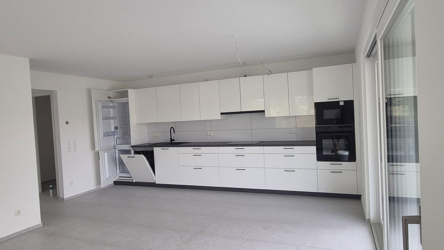Prenájom bytu 3-izbový 90 m², Am Bach 17, Aglasterhausen, Bádensko-Wurttembersko Prenájom bytu 3-izbový 90 m², Am Bach 17, Aglasterhausen, Bádensko-Wurttembersko