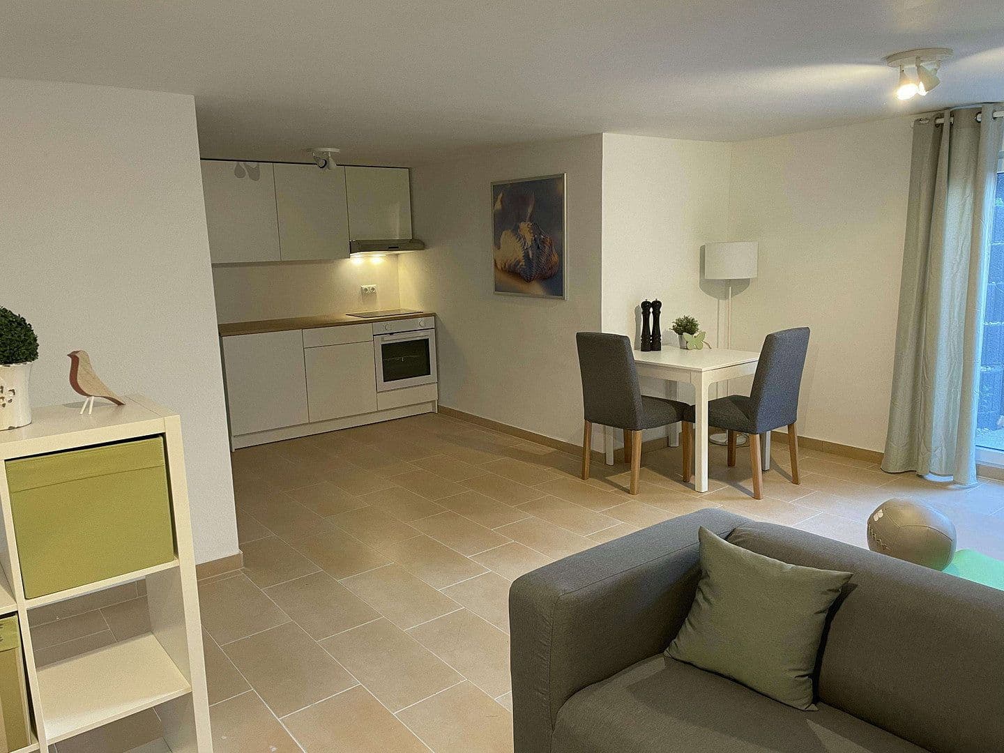 Prenájom bytu 2-izbový 64 m², Sandhausen, Bádensko-Wurttembersko Prenájom bytu 2-izbový 64 m², Sandhausen, Bádensko-Wurttembersko