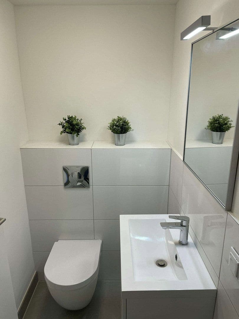 Prenájom bytu 2-izbový 64 m², Sandhausen, Bádensko-Wurttembersko Prenájom bytu 2-izbový 64 m², Sandhausen, Bádensko-Wurttembersko