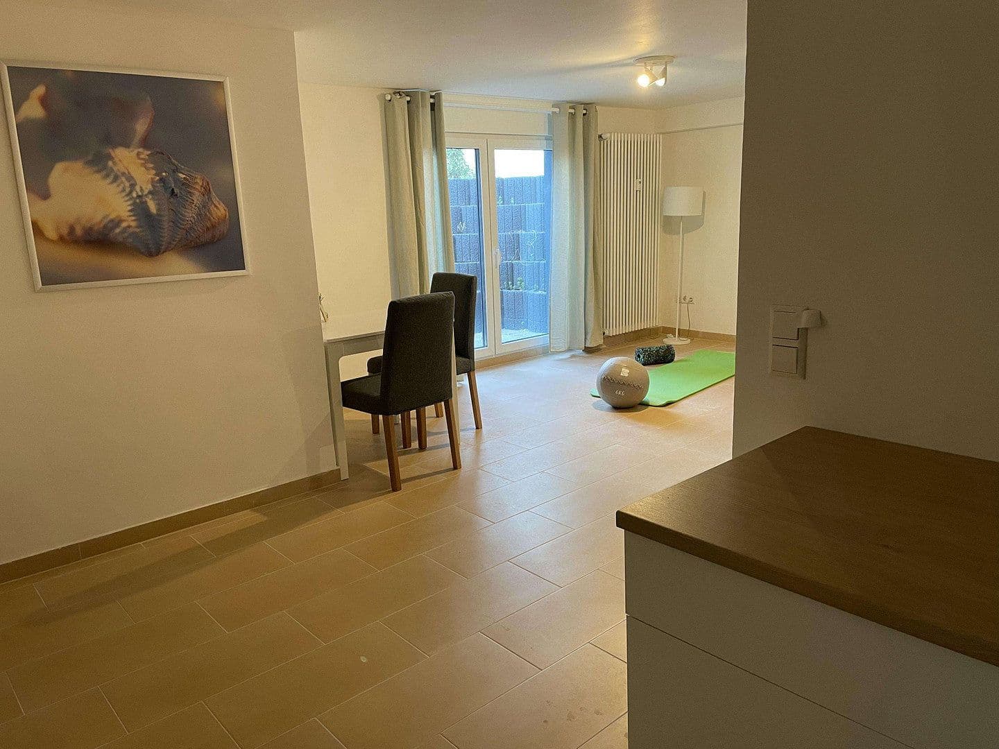 Prenájom bytu 2-izbový 64 m², Sandhausen, Bádensko-Wurttembersko Prenájom bytu 2-izbový 64 m², Sandhausen, Bádensko-Wurttembersko