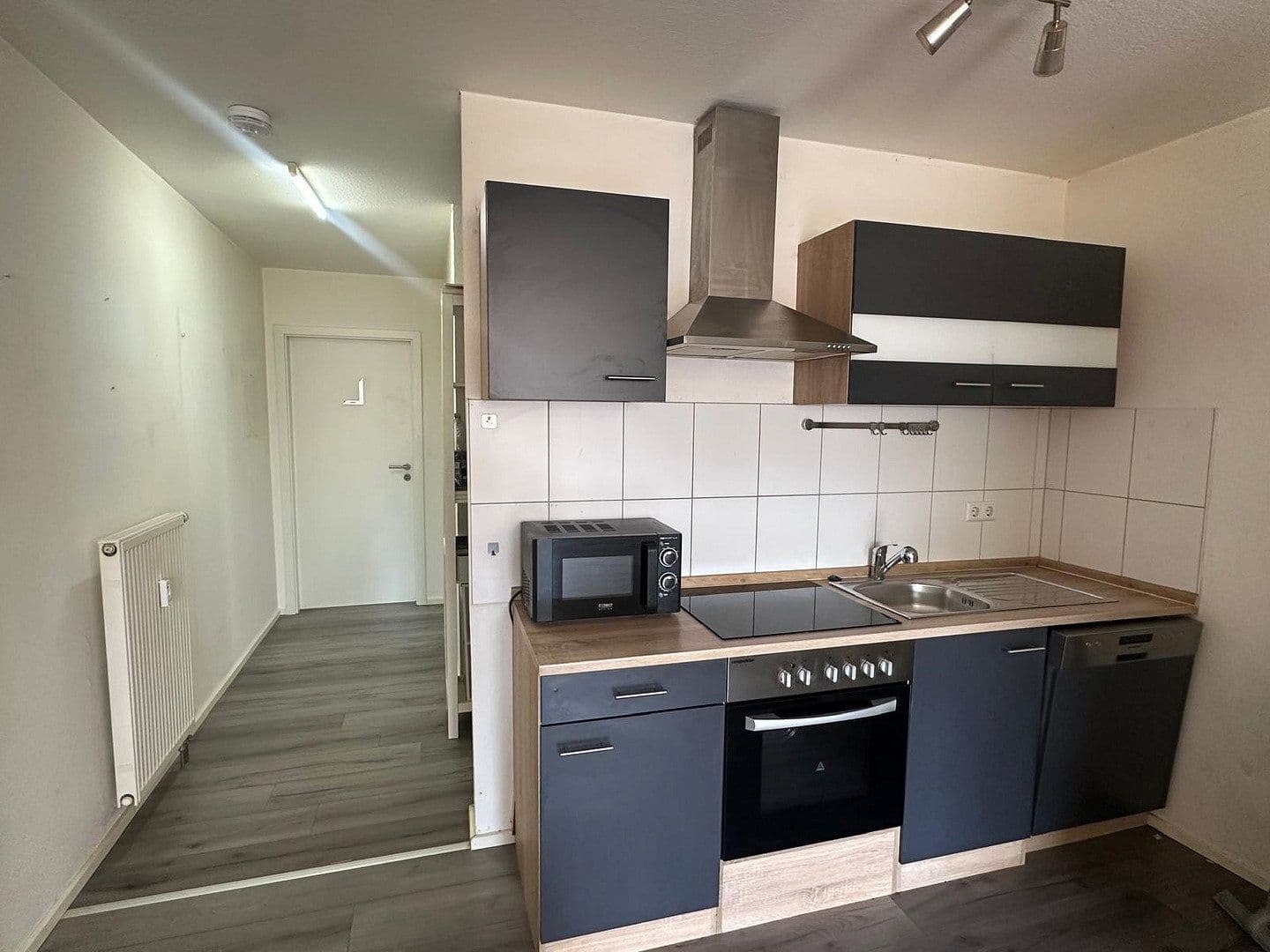 Prenájom bytu 2-izbový 60 m², Kohlenstraße 7/1, Rastatt, Bádensko-Wurttembersko Prenájom bytu 2-izbový 60 m², Kohlenstraße 7/1, Rastatt, Bádensko-Wurttembersko