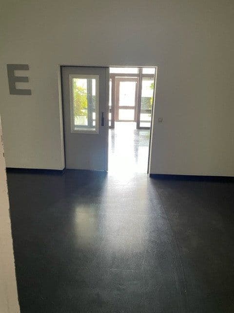Prenájom kancelárie 370 m², Mollenbachstraße 14, Leonberg, Bádensko-Wurttembersko Prenájom kancelárie 370 m², Mollenbachstraße 14, Leonberg, Bádensko-Wurttembersko
