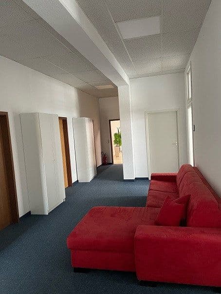 Prenájom kancelárie 370 m², Mollenbachstraße 14, Leonberg, Bádensko-Wurttembersko Prenájom kancelárie 370 m², Mollenbachstraße 14, Leonberg, Bádensko-Wurttembersko