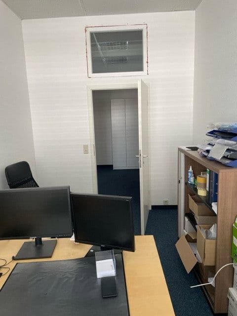 Prenájom kancelárie 370 m², Mollenbachstraße 14, Leonberg, Bádensko-Wurttembersko Prenájom kancelárie 370 m², Mollenbachstraße 14, Leonberg, Bádensko-Wurttembersko