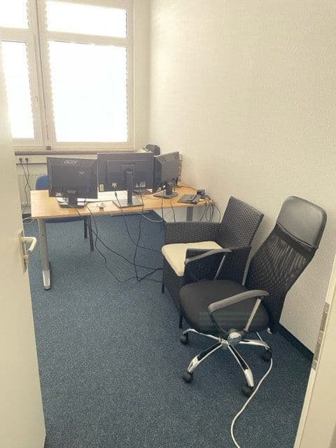 Prenájom kancelárie 370 m², Mollenbachstraße 14, Leonberg, Bádensko-Wurttembersko Prenájom kancelárie 370 m², Mollenbachstraße 14, Leonberg, Bádensko-Wurttembersko