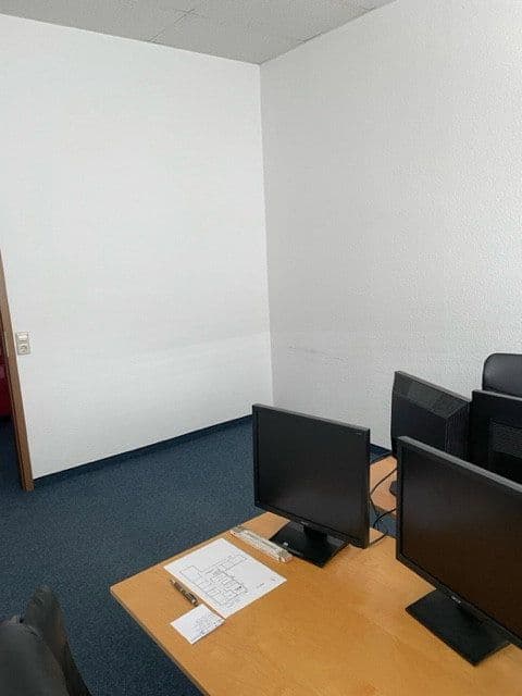 Prenájom kancelárie 370 m², Mollenbachstraße 14, Leonberg, Bádensko-Wurttembersko Prenájom kancelárie 370 m², Mollenbachstraße 14, Leonberg, Bádensko-Wurttembersko