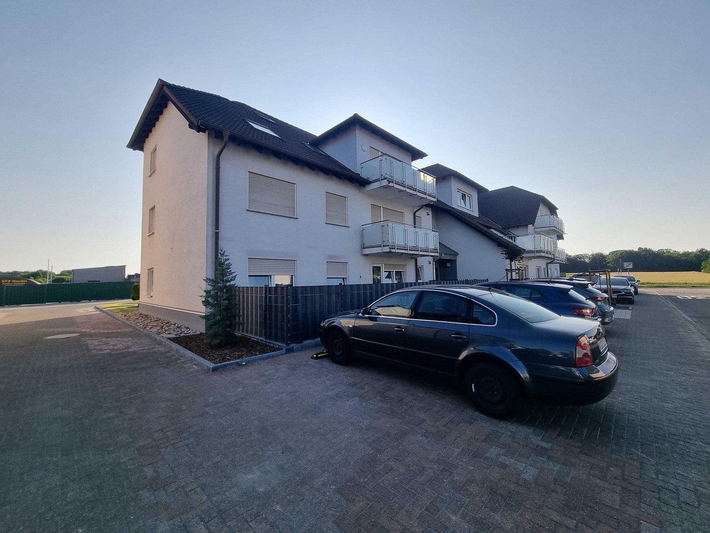 Predaj domu 2.677 m², pozemok 3.863 m², Seufzerweg 2-4, Ramstein-Miesenbach, Porýnie-Falcko Predaj domu 2.677 m², pozemok 3.863 m², Seufzerweg 2-4, Ramstein-Miesenbach, Porýnie-Falcko
