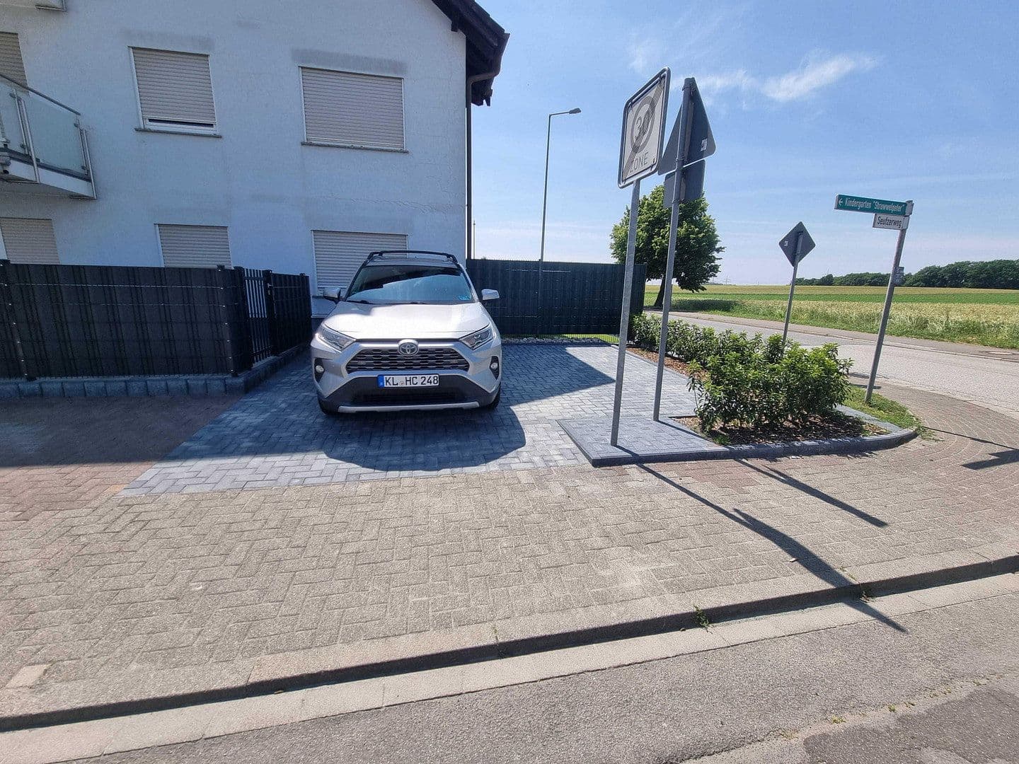 Predaj domu 2.677 m², pozemok 3.863 m², Seufzerweg 2-4, Ramstein-Miesenbach, Porýnie-Falcko Predaj domu 2.677 m², pozemok 3.863 m², Seufzerweg 2-4, Ramstein-Miesenbach, Porýnie-Falcko