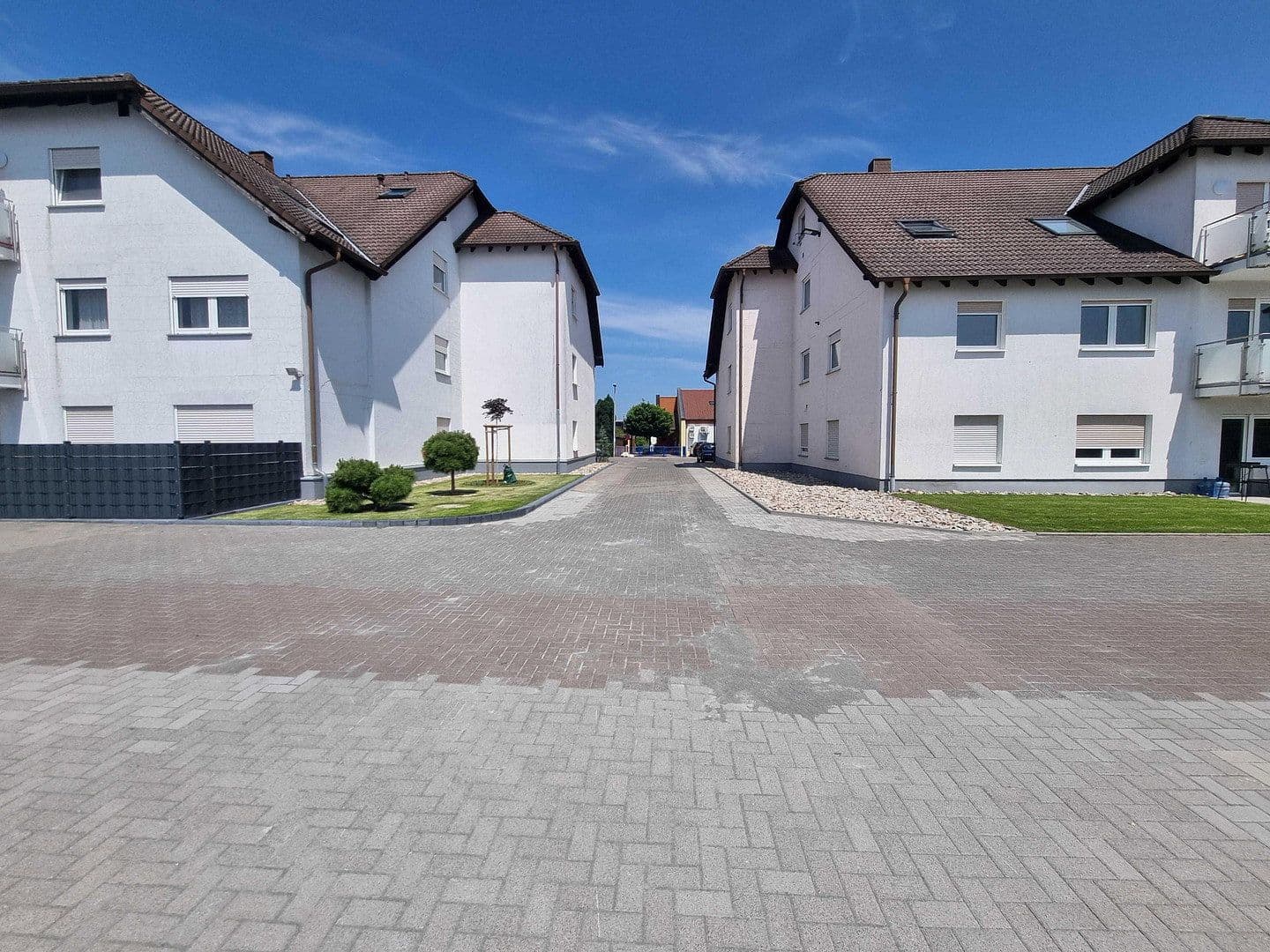 Predaj domu 2.677 m², pozemok 3.863 m², Seufzerweg 2-4, Ramstein-Miesenbach, Porýnie-Falcko Predaj domu 2.677 m², pozemok 3.863 m², Seufzerweg 2-4, Ramstein-Miesenbach, Porýnie-Falcko