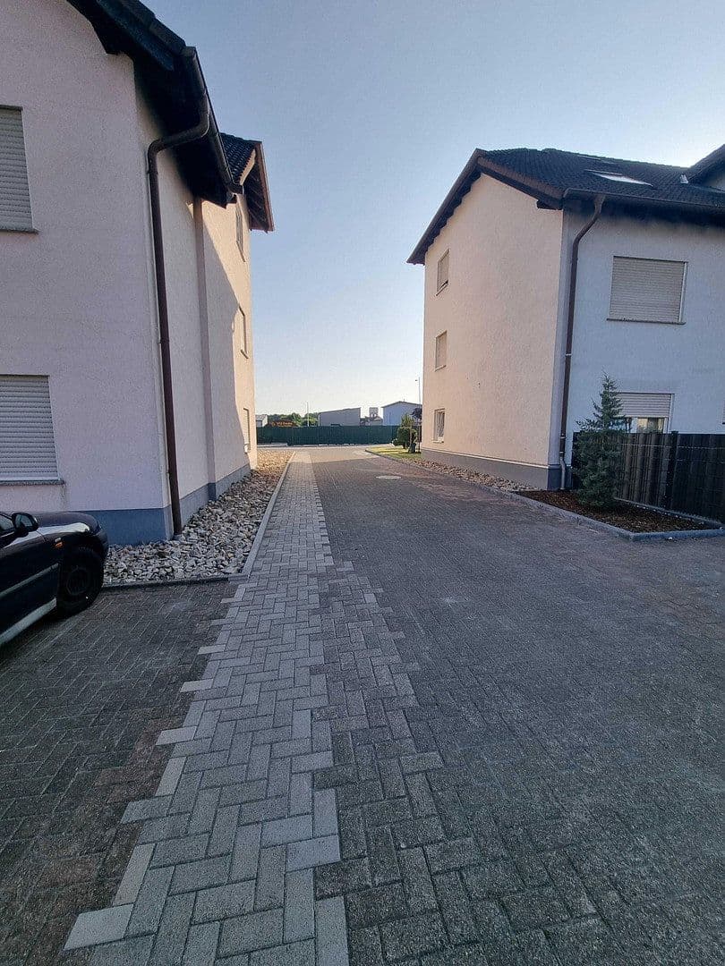 Predaj domu 2.677 m², pozemok 3.863 m², Seufzerweg 2-4, Ramstein-Miesenbach, Porýnie-Falcko Predaj domu 2.677 m², pozemok 3.863 m², Seufzerweg 2-4, Ramstein-Miesenbach, Porýnie-Falcko
