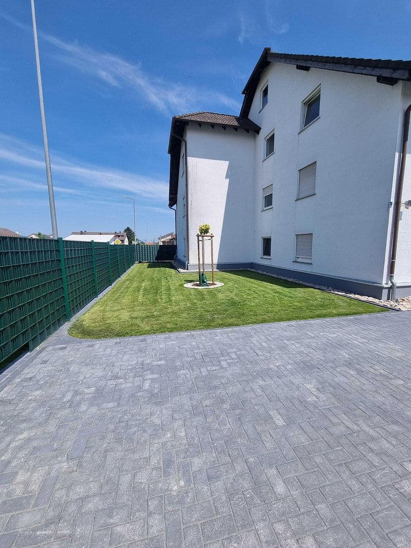 Predaj domu 2.677 m², pozemok 3.863 m², Seufzerweg 2-4, Ramstein-Miesenbach, Porýnie-Falcko Predaj domu 2.677 m², pozemok 3.863 m², Seufzerweg 2-4, Ramstein-Miesenbach, Porýnie-Falcko