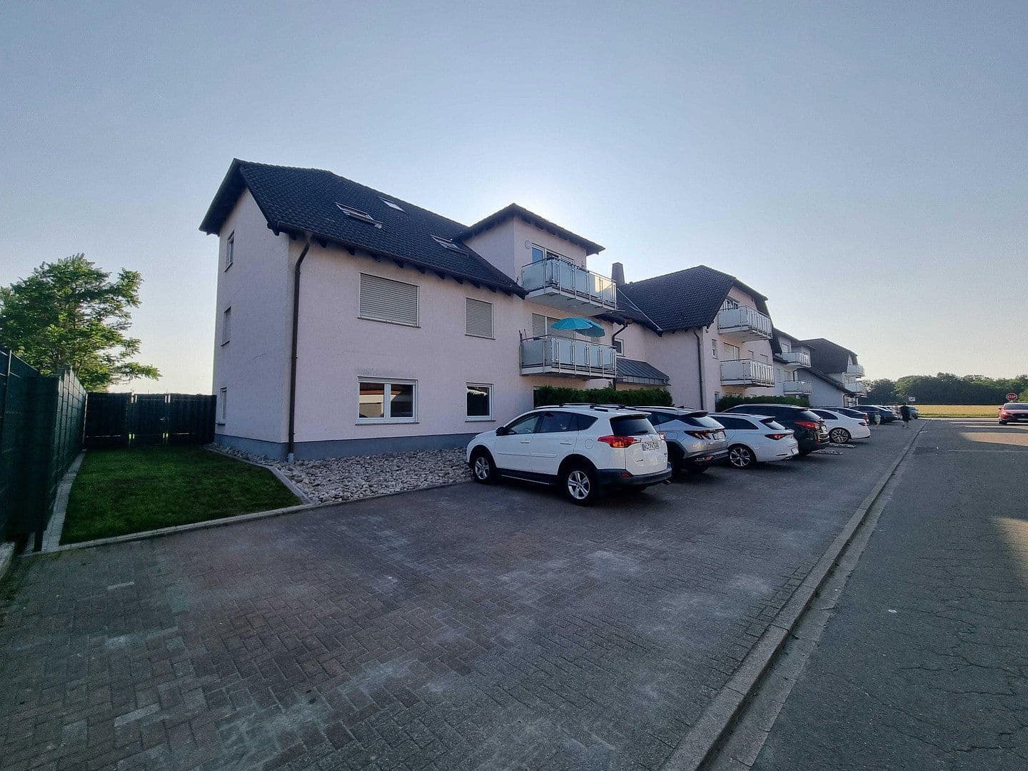 Predaj domu 2.677 m², pozemok 3.863 m², Seufzerweg 2-4, Ramstein-Miesenbach, Porýnie-Falcko Predaj domu 2.677 m², pozemok 3.863 m², Seufzerweg 2-4, Ramstein-Miesenbach, Porýnie-Falcko