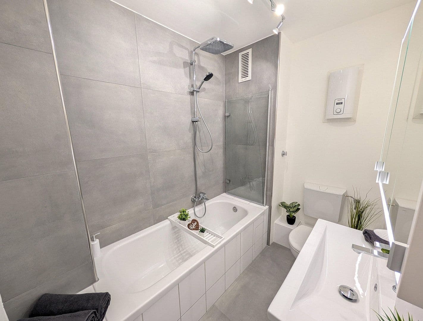 Predaj bytu 3-izbový 76 m², Rheinecke 27, Ludwigshafen am Rhein, Porýnie-Falcko Predaj bytu 3-izbový 76 m², Rheinecke 27, Ludwigshafen am Rhein, Porýnie-Falcko