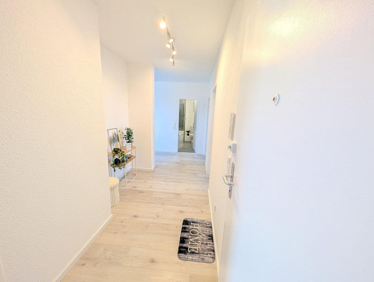 Predaj bytu 3-izbový 76 m², Rheinecke 27, Ludwigshafen am Rhein, Porýnie-Falcko Predaj bytu 3-izbový 76 m², Rheinecke 27, Ludwigshafen am Rhein, Porýnie-Falcko