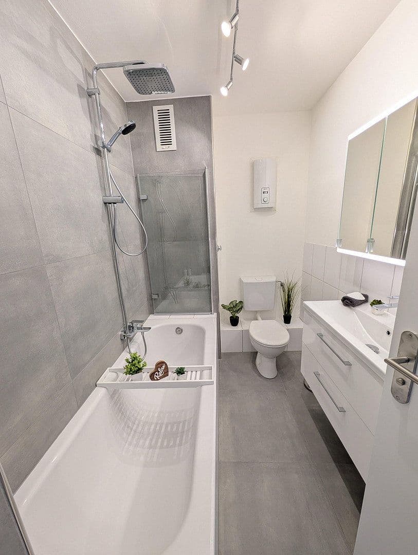 Predaj bytu 3-izbový 76 m², Rheinecke 27, Ludwigshafen am Rhein, Porýnie-Falcko Predaj bytu 3-izbový 76 m², Rheinecke 27, Ludwigshafen am Rhein, Porýnie-Falcko