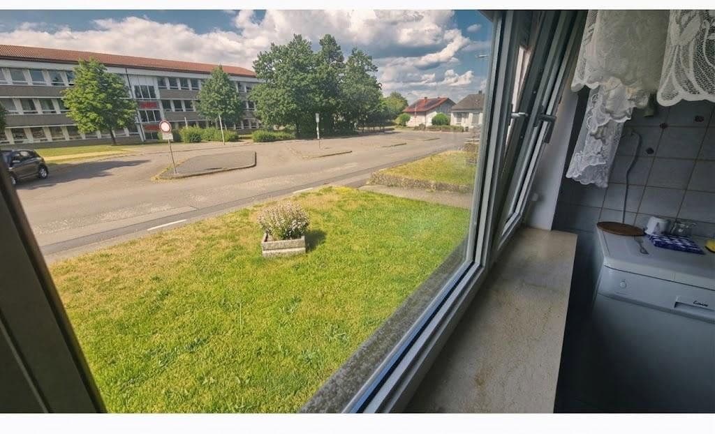 Prenájom bytu 5-izbový 100 m², Vinningen, Porýnie-Falcko Prenájom bytu 5-izbový 100 m², Vinningen, Porýnie-Falcko