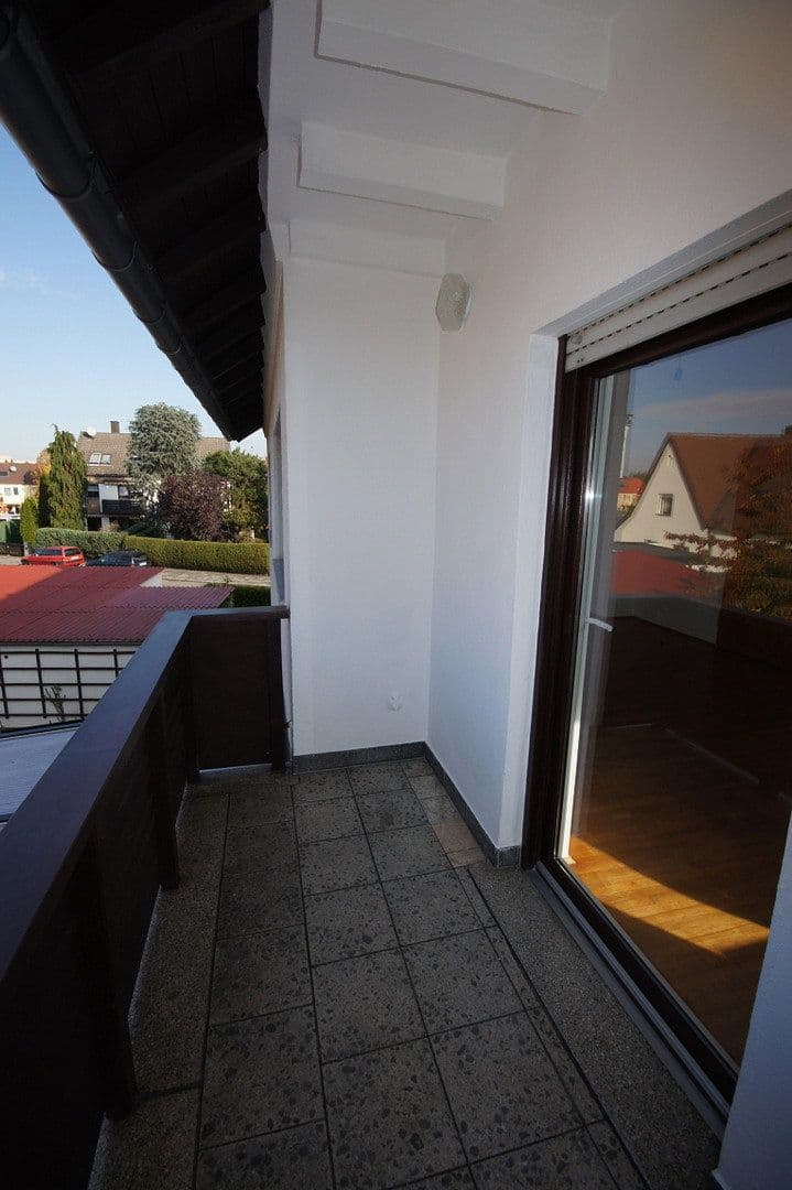 Prenájom bytu 3-izbový 74 m², Nürnberg, Bavorsko Prenájom bytu 3-izbový 74 m², Nürnberg, Bavorsko