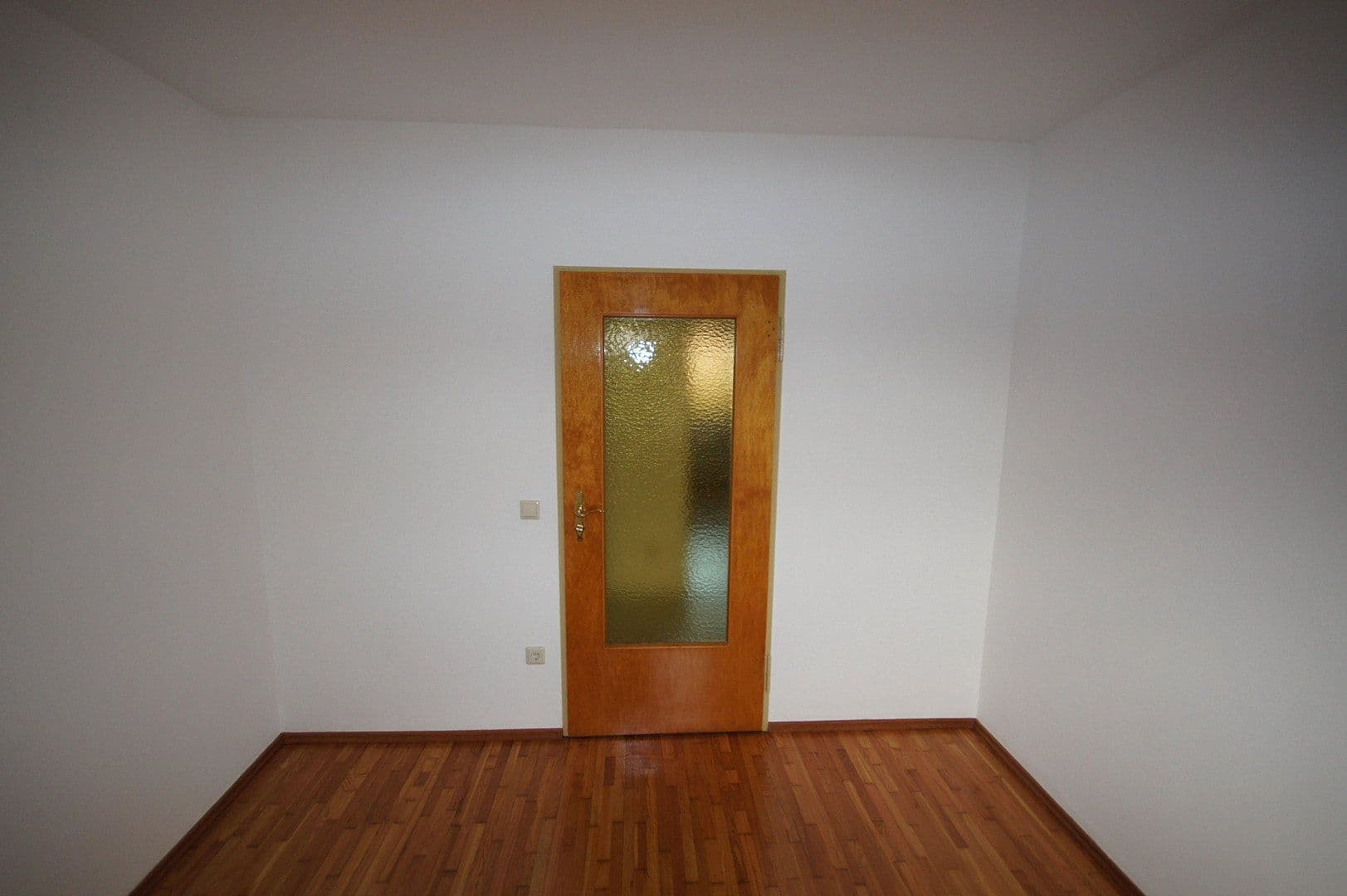 Prenájom bytu 3-izbový 74 m², Nürnberg, Bavorsko Prenájom bytu 3-izbový 74 m², Nürnberg, Bavorsko