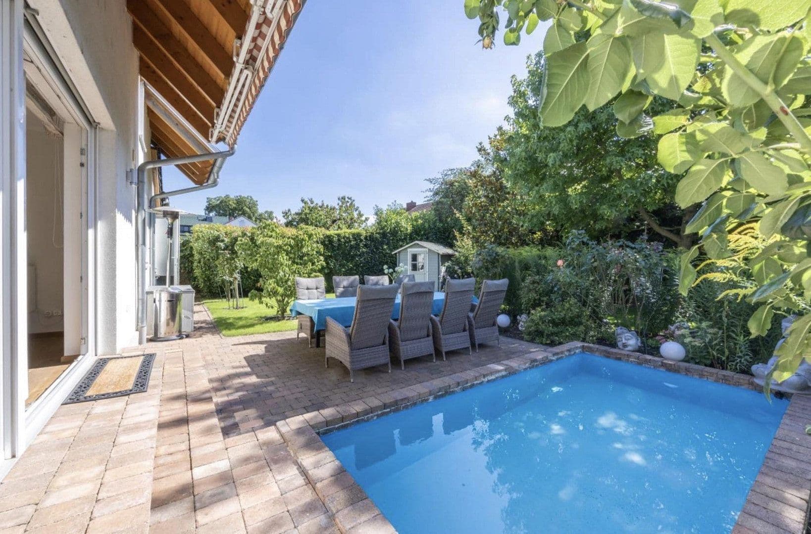 Predaj domu 270 m², pozemok 734 m², Philipp-Schnell-Strasse 31-33, Frankfurt, Hesensko Predaj domu 270 m², pozemok 734 m², Philipp-Schnell-Strasse 31-33, Frankfurt, Hesensko