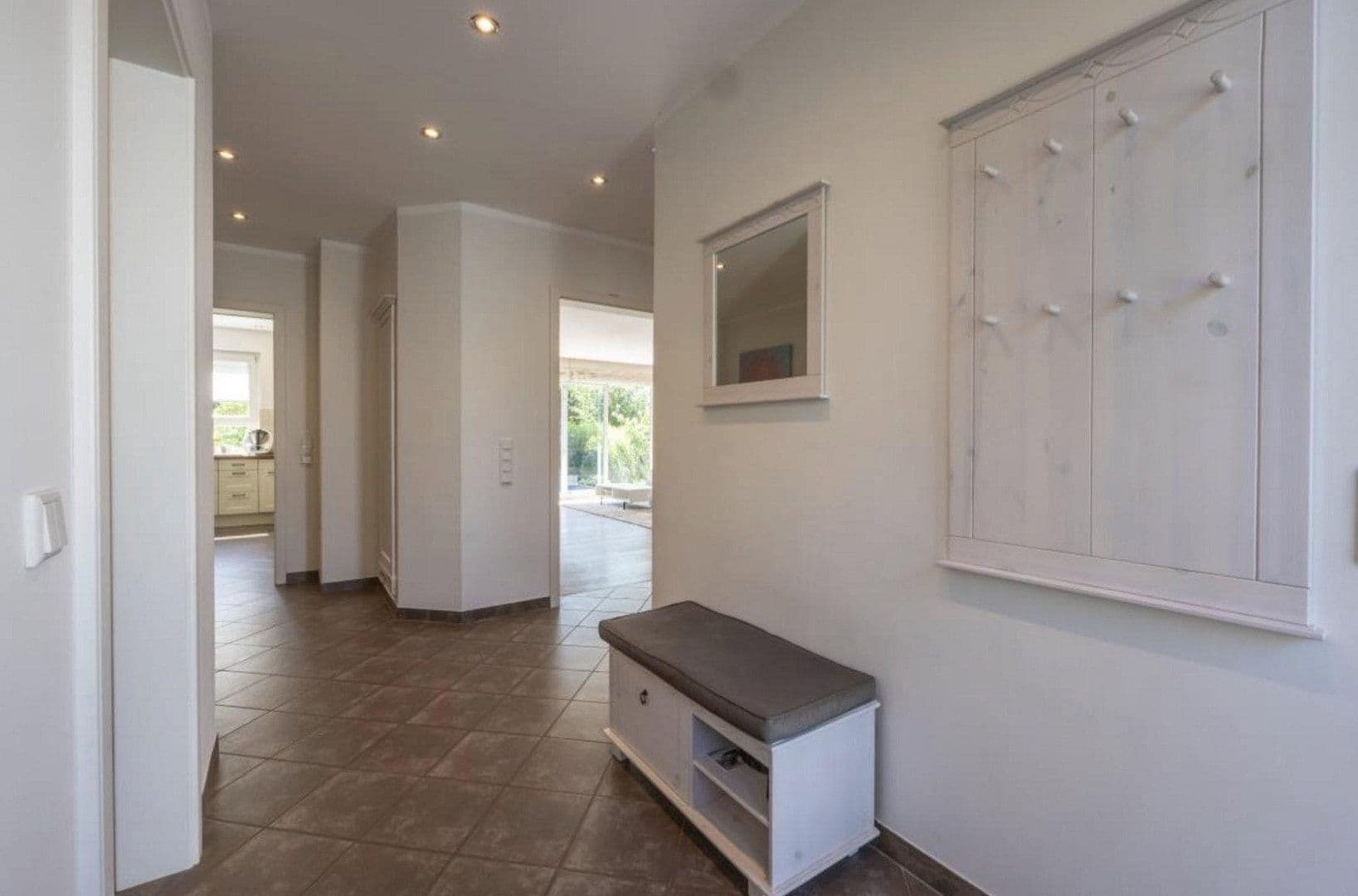 Predaj domu 270 m², pozemok 734 m², Philipp-Schnell-Strasse 31-33, Frankfurt, Hesensko Predaj domu 270 m², pozemok 734 m², Philipp-Schnell-Strasse 31-33, Frankfurt, Hesensko