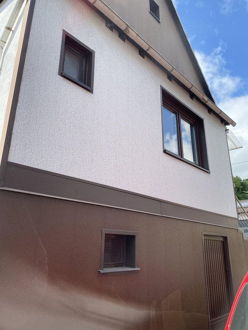 Predaj domu 120 m², pozemok 568 m², Rosenstraße 13, Freisen, Sársko Predaj domu 120 m², pozemok 568 m², Rosenstraße 13, Freisen, Sársko