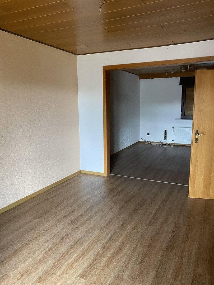 Predaj domu 120 m², pozemok 568 m², Rosenstraße 13, Freisen, Sársko Predaj domu 120 m², pozemok 568 m², Rosenstraße 13, Freisen, Sársko